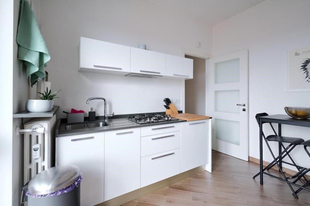 Lux 180Sqm Flat - Entire Last Floor Mailand Exterior foto
