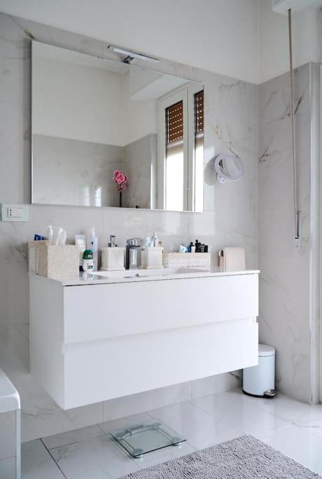 Lux 180Sqm Flat - Entire Last Floor Mailand Exterior foto
